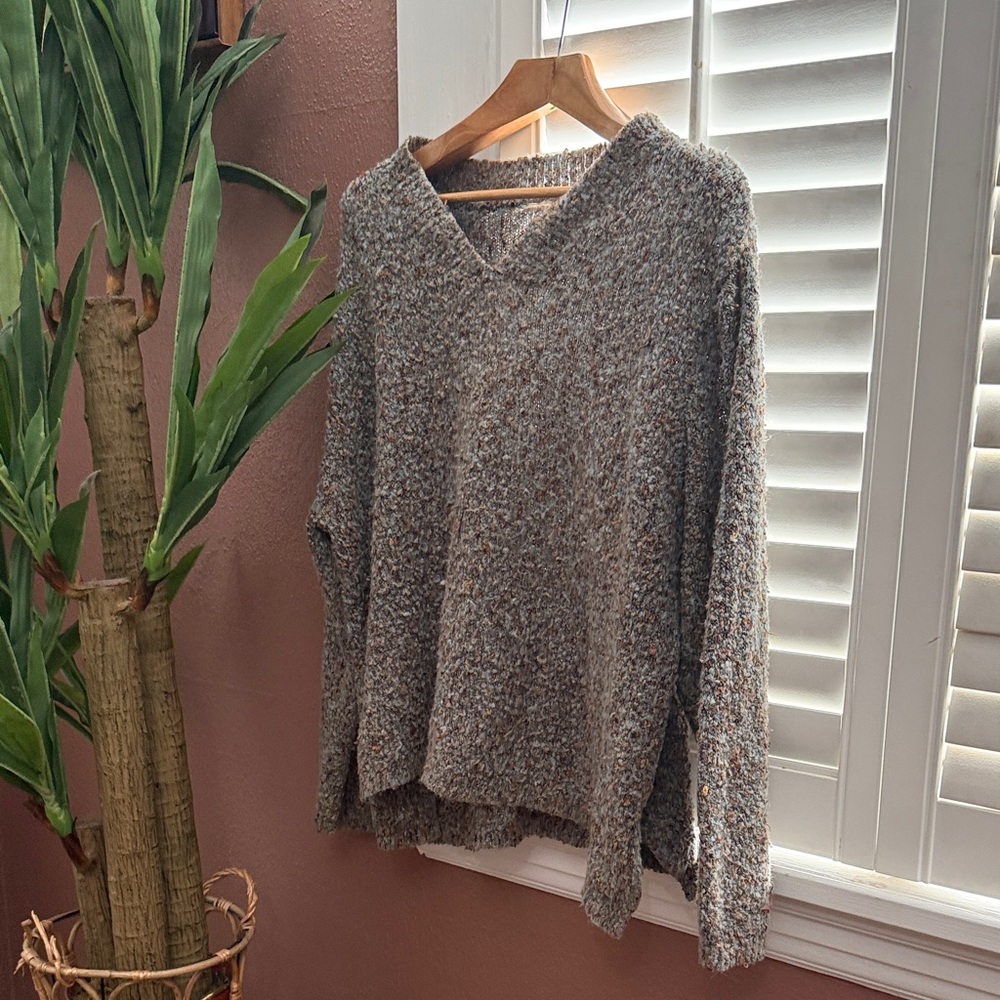 Vintage style Cozy mixed neutrals V-Neck Women's Sweater